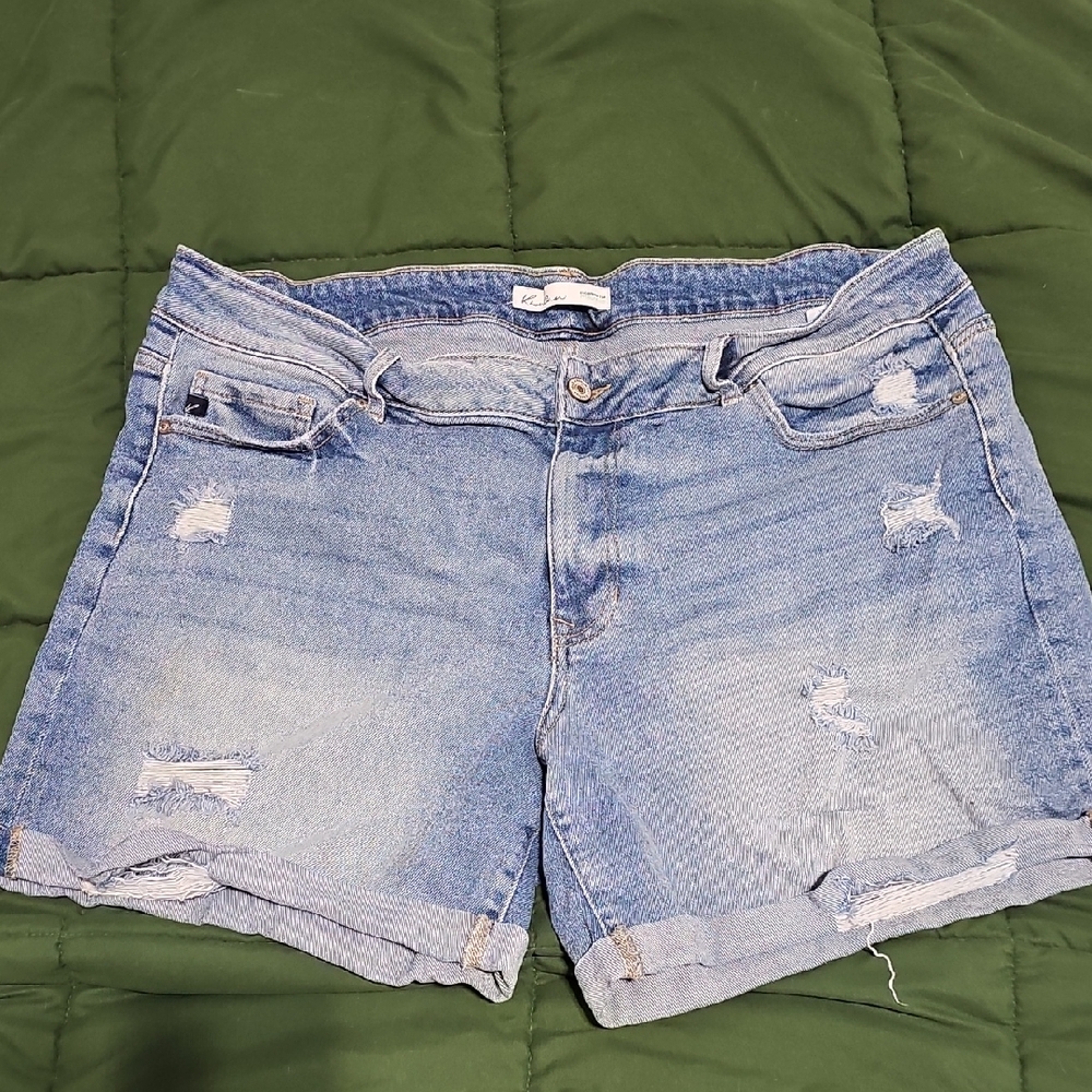 KanCan Light Blue Distressed Rolled-Hem Jean Shorts